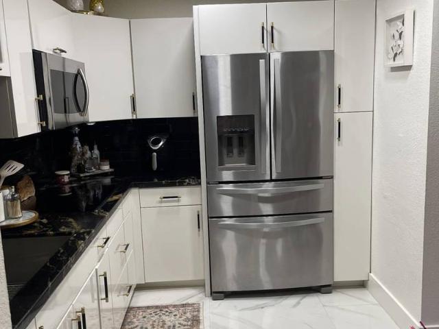 2 bedroom, Miami Lakes FL 33014 91825327