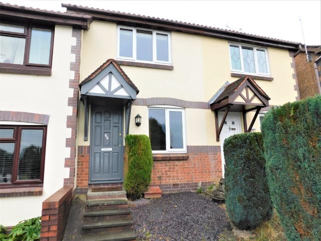 2 bedroom mid terrace to let