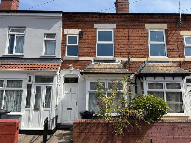 2 Bedroom Mid Terraced House For Rent