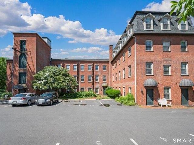 2 bedroom, Middletown CT 06457 104445132