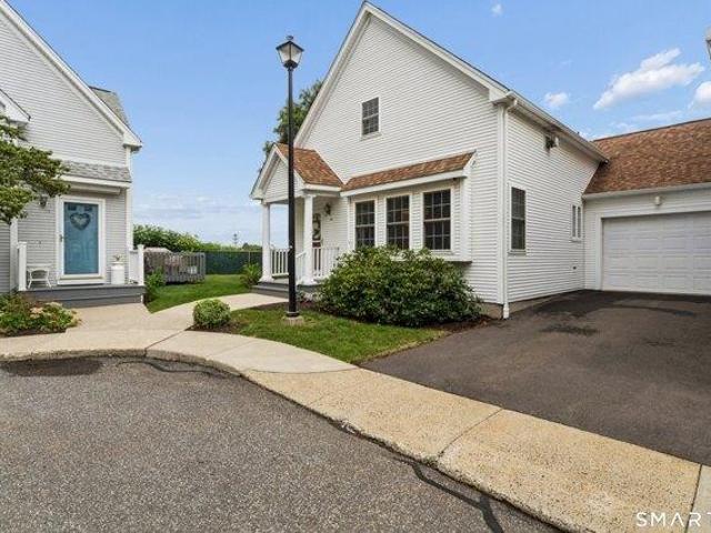 2 bedroom, Milford CT 06461 105514490