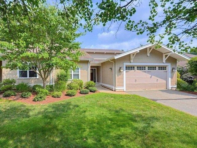 2 bedroom, Milford MA 01757 104833086