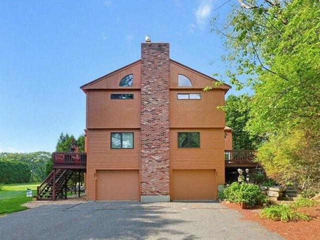 2 bedroom, Milford MA 01757 105400276