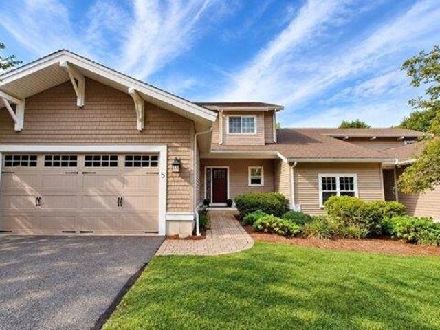 2 bedroom, Milford MA 01757 105532204