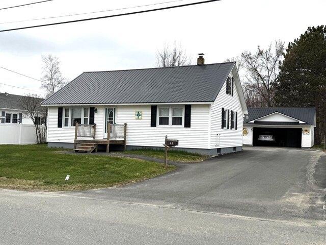 2 bedroom, Millinocket ME 04462 105752868