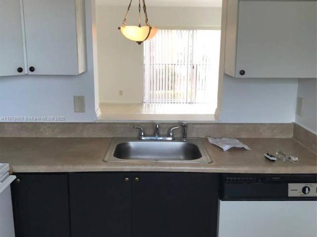 2 bedroom, Miramar FL 33025 95117847