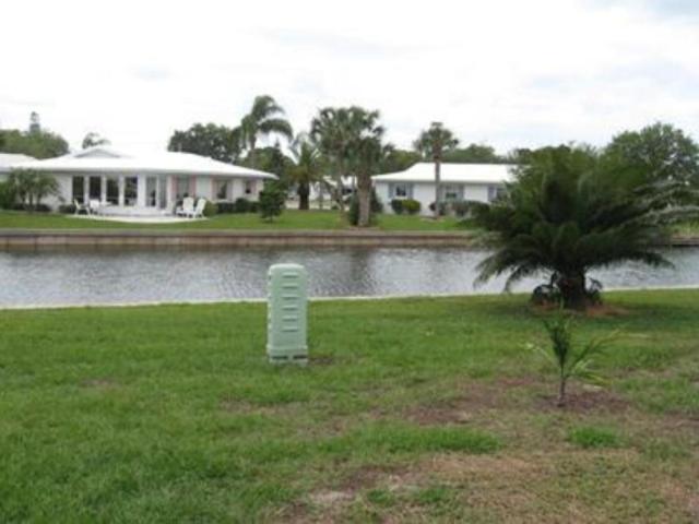 2 bedroom, Nokomis FL 34275 103512567