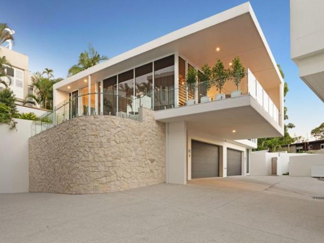 2 Bedroom Apartment Noosa Heads, 102760964