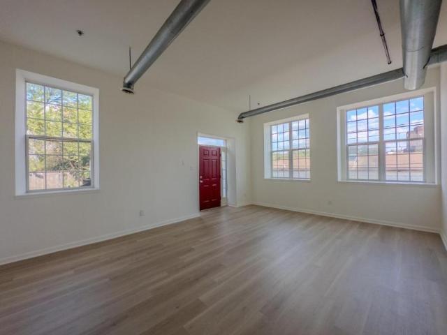 2 bedroom, Norristown PA 19401 105969273