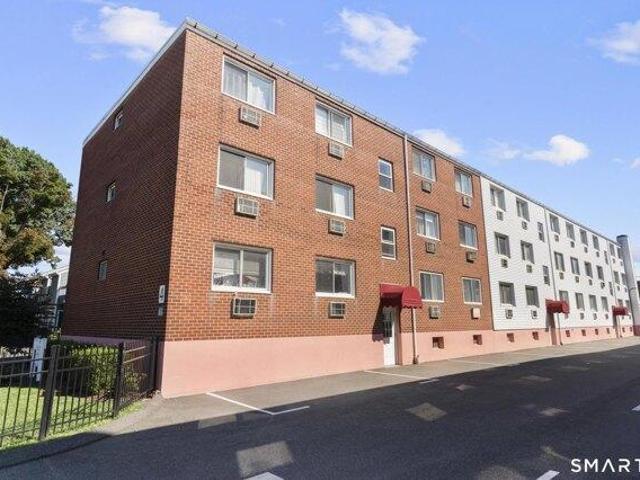 2 bedroom, Norwalk CT 06855 105552341