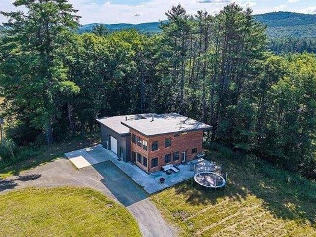 2 bedroom, Norwich VT 05055 104567546