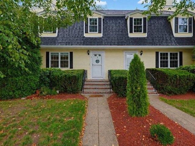 2 bedroom, Norton MA 02766 105383892