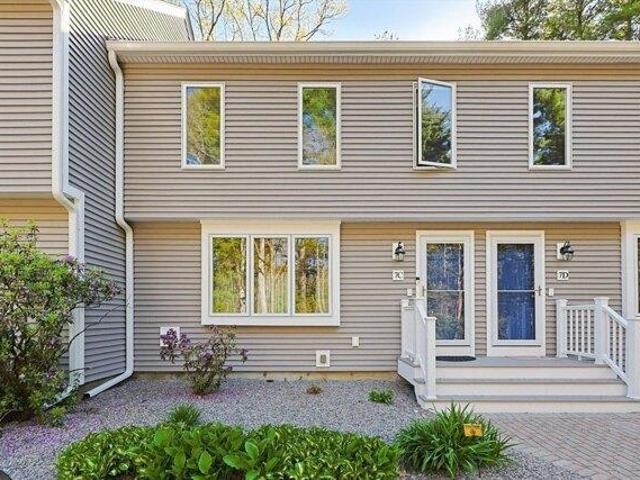 2 bedroom, Norton MA 02766 105549291