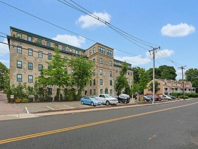 2 bedroom, North Attleboro MA 02760 105386622