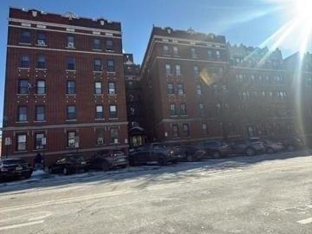 2 bedroom, North Bergen NJ 07047 105652310
