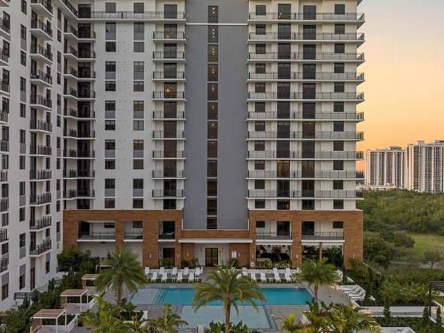 2 bedroom, North Miami Beach FL 33160 106223047