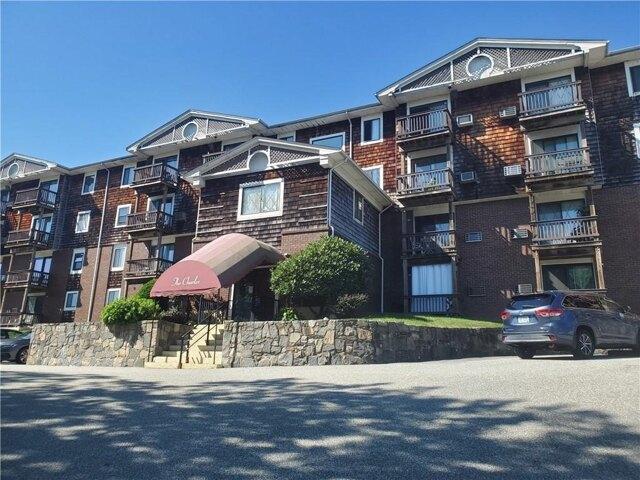 2 bedroom, North Providence RI 02904 105535784