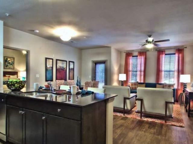 2 bedroom, North Richland Hills TX 76180 105851843