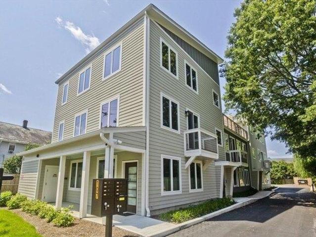 2 bedroom, Northampton MA 01060 104543282