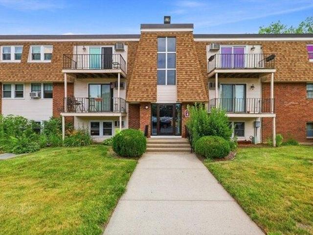2 bedroom, Northampton MA 01060 104606512
