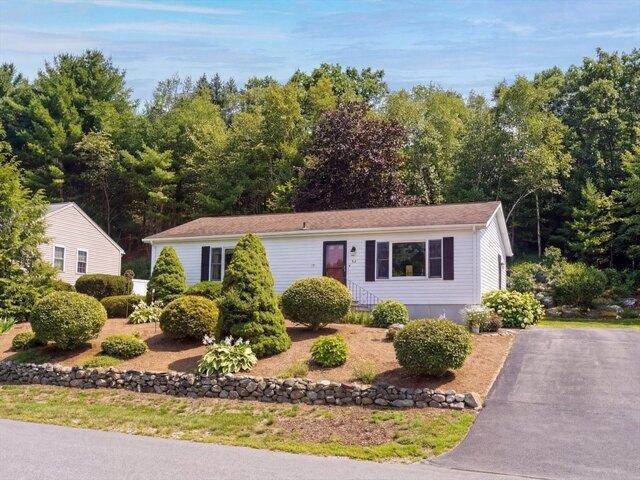 2 bedroom, Northborough MA 01532 104605078