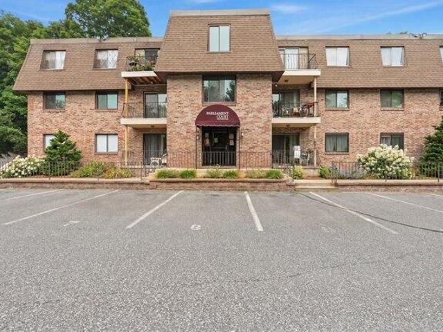 2 bedroom, Northborough MA 01532 105428297