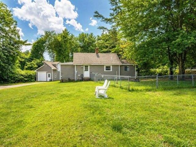 2 bedroom, Northfield NH 03276 105366624