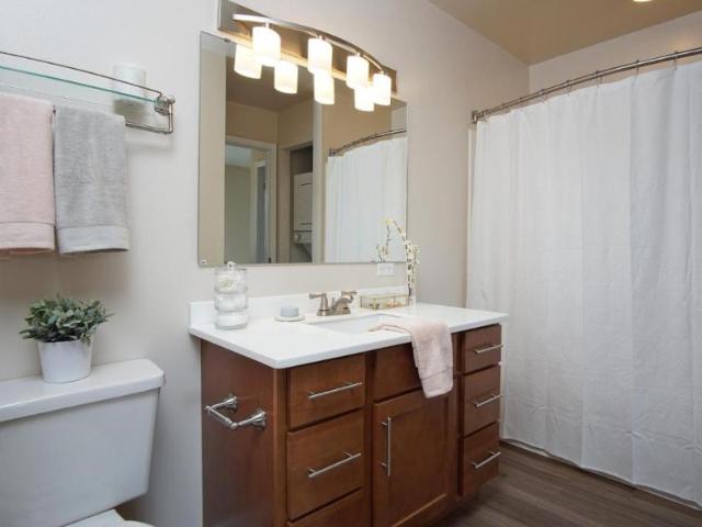 2 bedroom, Naperville IL 60563 106160292