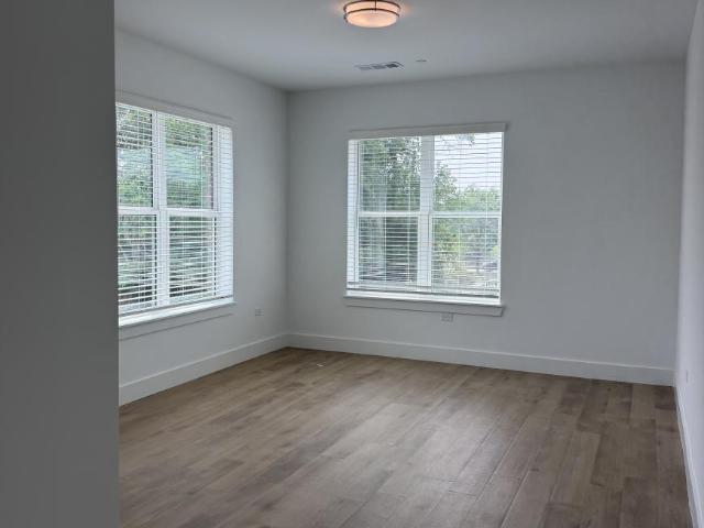 2 bedroom, Naperville IL 60565 105978102