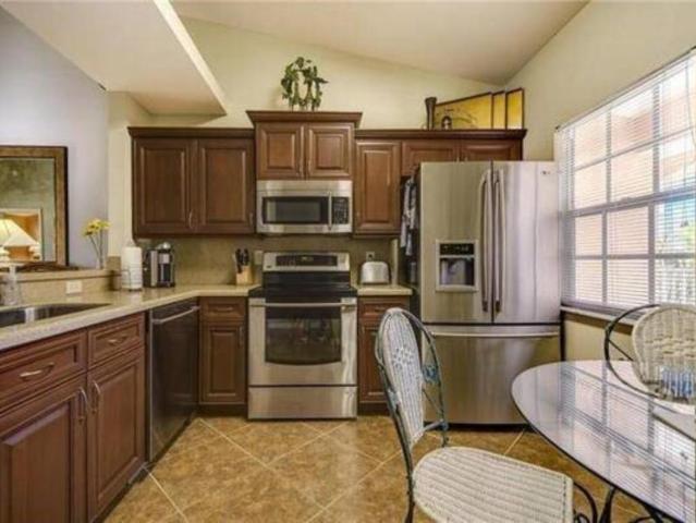 2 bedroom, Naples FL 34113 LS104930359