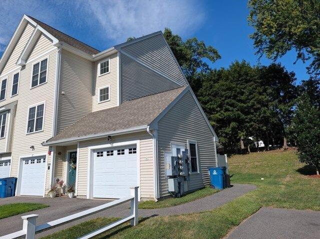 2 bedroom, Nashua NH 03064 106001049