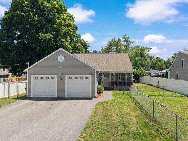 2 bedroom, Nashua NH 03063 105537027
