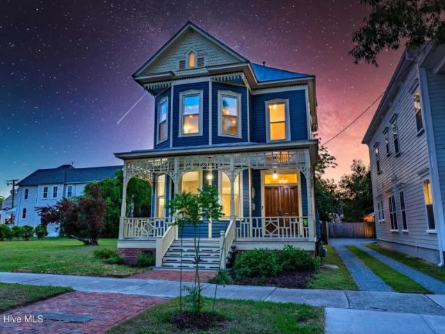 2 bedroom, NC NC 102715773
