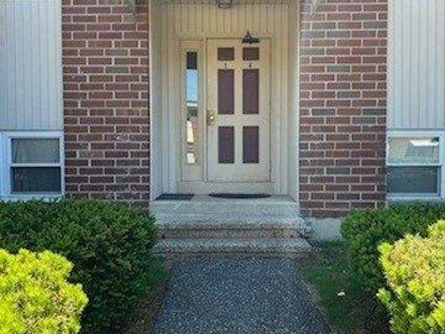 2 bedroom, New Milford CT 06776 105315324