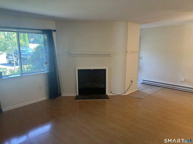 2 bedroom, New Milford CT 06776 105414480