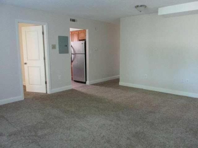 2 bedroom, New Bedford MA 02740 105177897