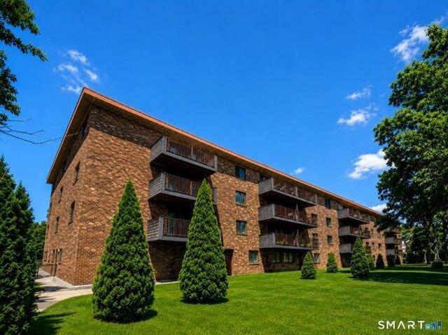2 bedroom, New Britain CT 06052 104718953