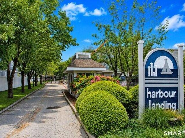 2 bedroom, New Haven CT 06519 105513826