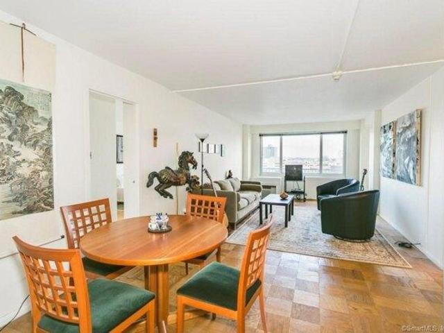 2 bedroom, New Haven CT 06511 104655417