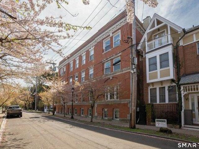 2 bedroom, New Haven CT 06511 104692560