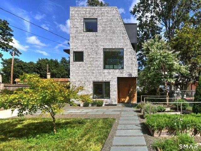2 bedroom, New Haven CT 06511 105560405