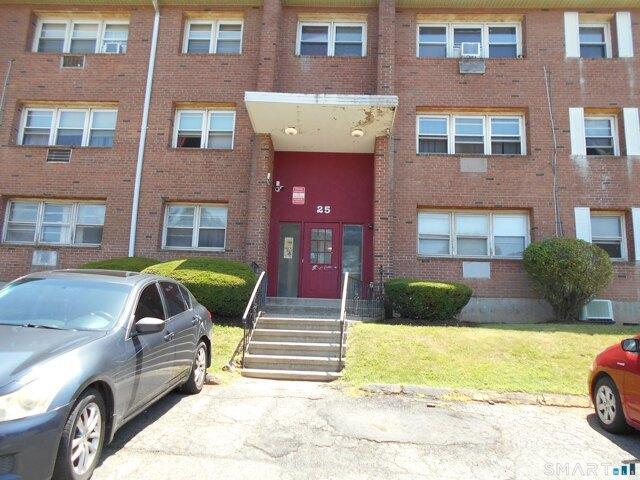 2 bedroom, New Haven CT 06513 104605507