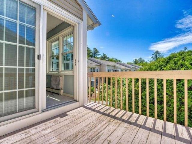 2 bedroom, New London NH 03257 105512273
