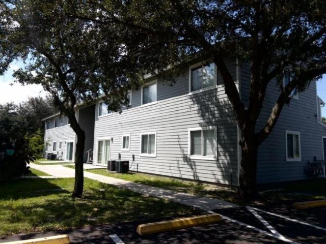 2 bedroom, New Smyrna Beach FL 32168 LS105521867