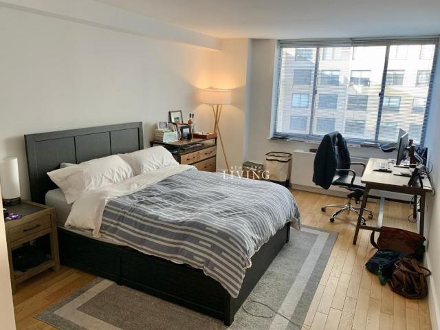2 bedroom, New York NY 10001 42627110