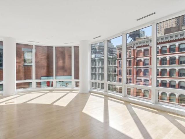 2 bedroom, New York NY 10003 105492661