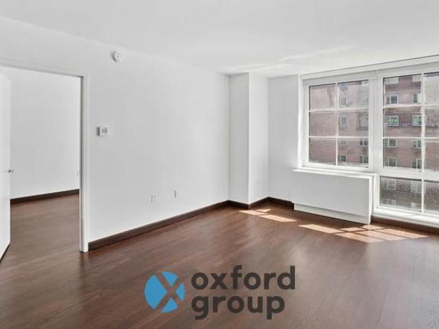 2 bedroom, New York NY 10003 105828261