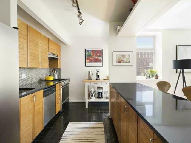2 bedroom, New York NY 10013 LS99397059