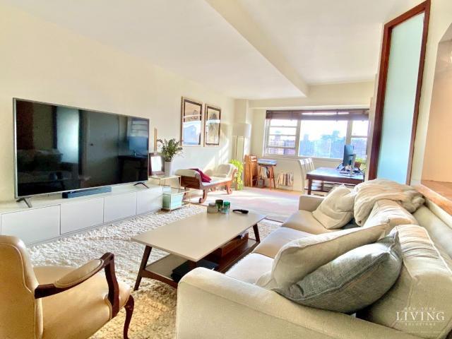 2 bedroom, NEW YORK NY 10014 70687820