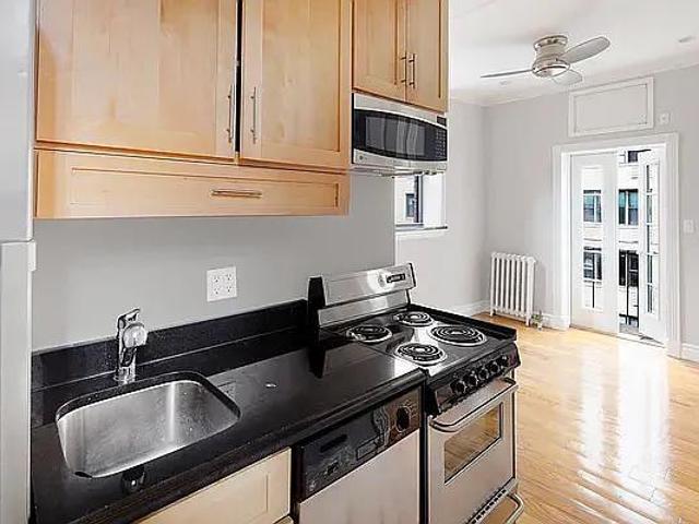 2 bedroom, New York NY 10016 92192149